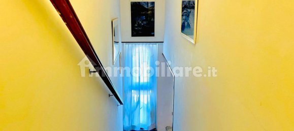 Дом с 3 спальнями в Рончелло, Италия № 380369 19