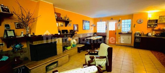 Дом с 3 спальнями в Рончелло, Италия № 380369 41