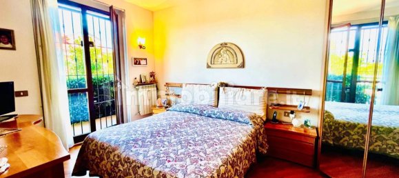 Дом с 3 спальнями в Рончелло, Италия № 380369 24