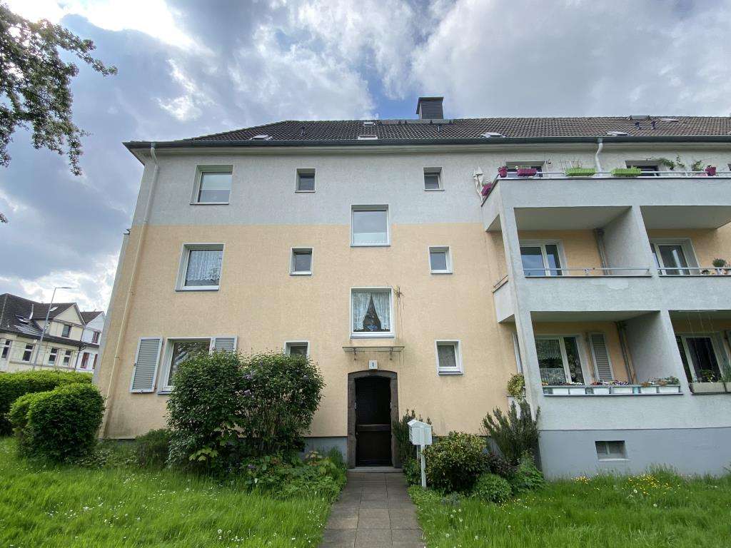 1 bedroom Apartment in Mulheim an der Ruhr, Germany No. 9548