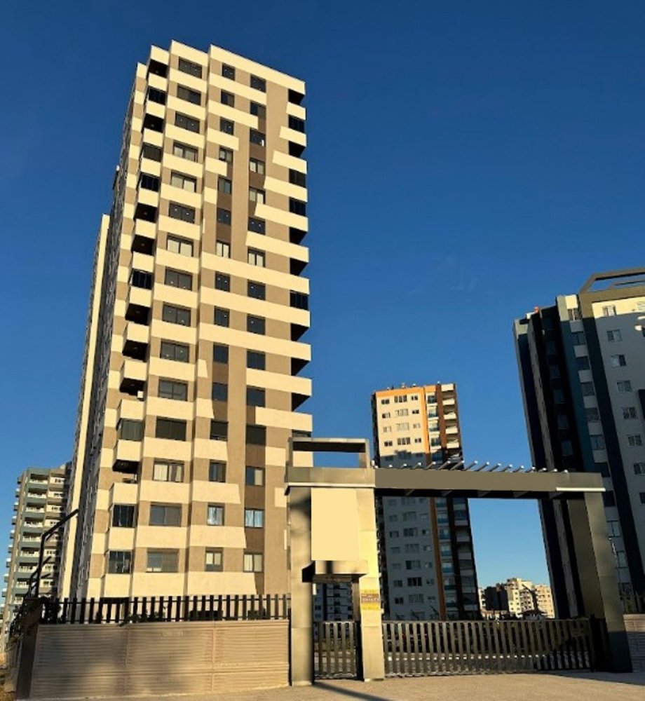 Wohnung 2+1 in Mersin, Turkey, Nr. 24343