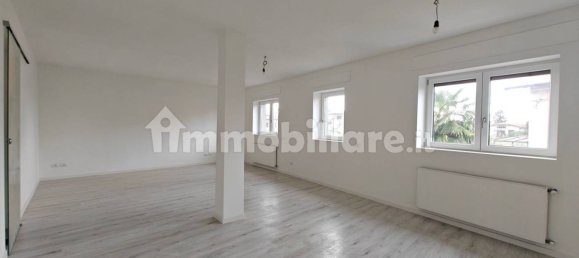 2 bedrooms Apartment in Udine, Italy No. 17904 5