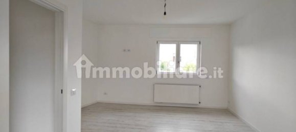 2 bedrooms Apartment in Udine, Italy No. 17904 11