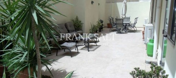 3 chambres Maisonnette à Gzira, Malta No. 4339 3