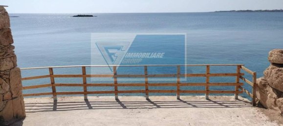 Villa de 4 habitaciónes en Syracuse, Italy No. 246139 6