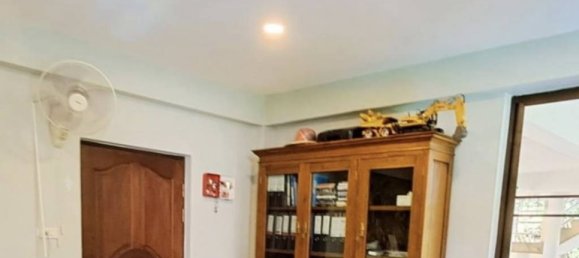 4 bedrooms Villa in Hua Hin, Thailand No. 26905 4