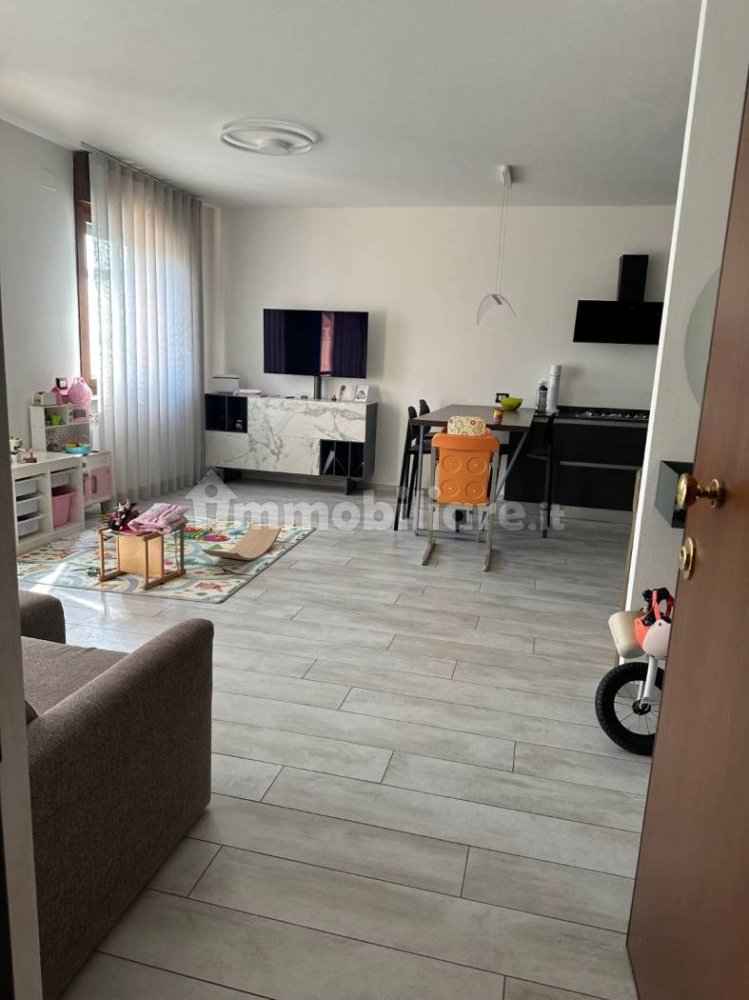 Apartamento T2 em San Bonifacio, Italy N.º 324397