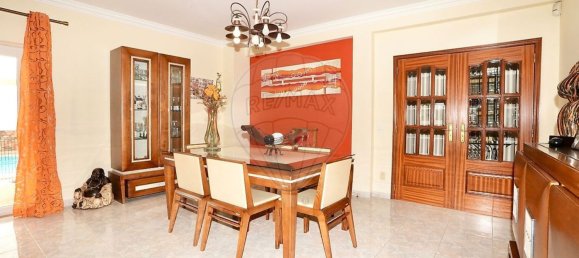 5 غرف نوم منزل في Setubal, Portugal رقم 186191 3