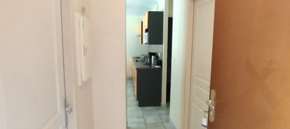 Квартира с 2 спальнями в Шавень, Франция № 157308 4