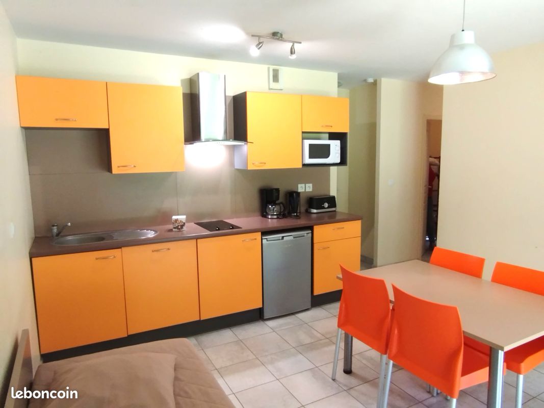 Квартира с 2 спальнями в Шавень, Франция № 157308