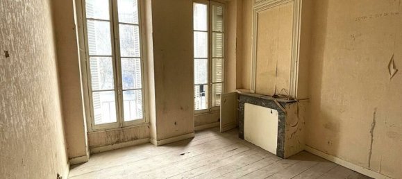 215m² Building in Bordeaux, France No. 298647 5