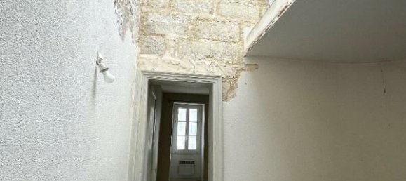 215m² Building in Bordeaux, France No. 298647 11