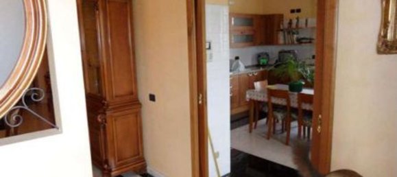 Вилла с 4 комнатами в Монца, Италия № 6250 32