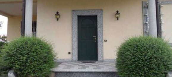 Вилла с 4 комнатами в Монца, Италия № 6250 27