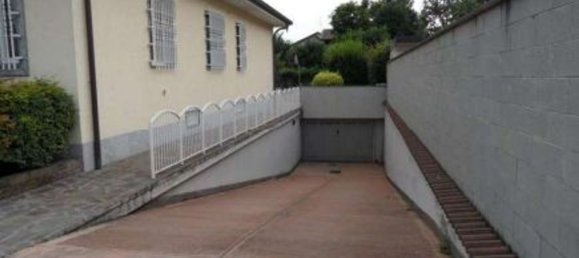 Вилла с 4 комнатами в Монца, Италия № 6250 25