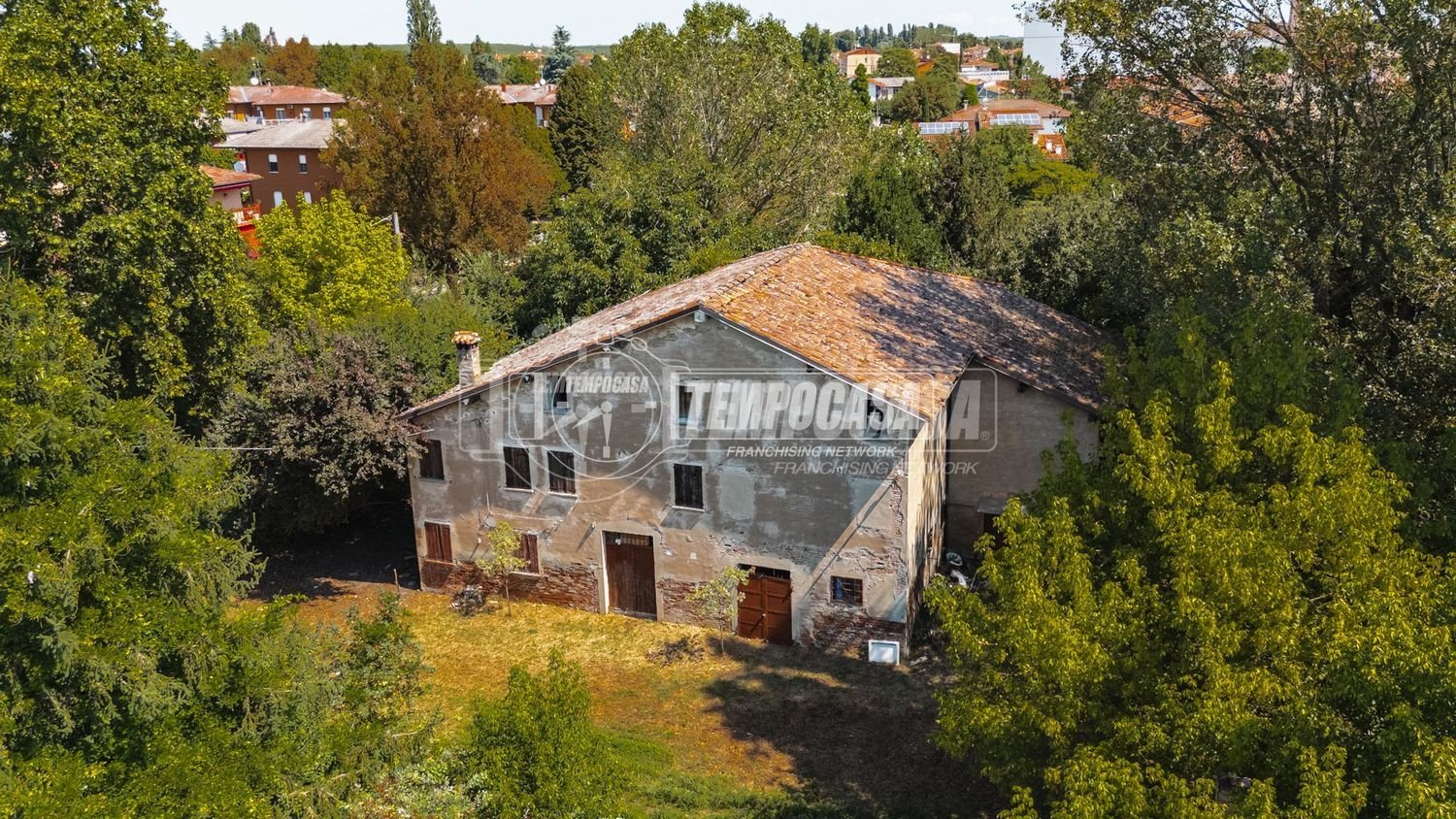 8 bedrooms House in Pieve di Cento, Italy No. 336360