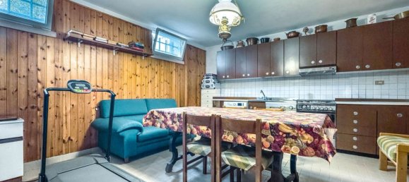 Casa de 5 divisões em Oleggio, Italy N.º 297044 25