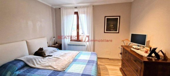 3 bedrooms House in Lucca, Italy No. 12293 20