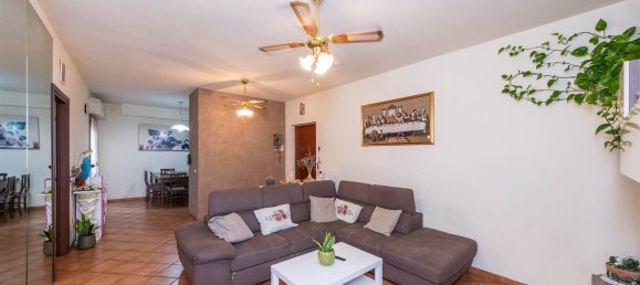 5 bedrooms Apartment in Pistoia, Italy No. 326830 32