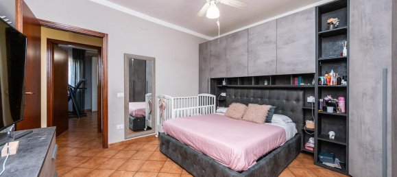 5 bedrooms Apartment in Pistoia, Italy No. 326830 16