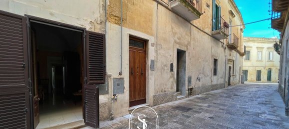 5-Zimmer Doppelhaus in Lecce, Italy, Nr. 86346 4