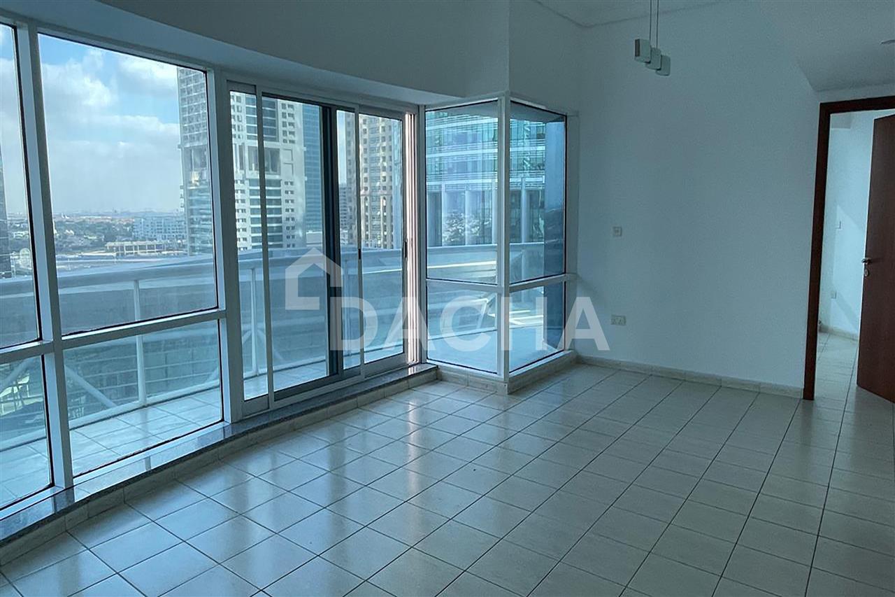2 bedrooms Apartment in Jumeirah Lake Towers, UAE No. 27557