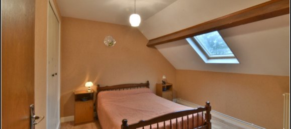 4 bedrooms House in Saint-Saturnin, France No. 50543 9