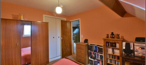 4 bedrooms House in Saint-Saturnin, France No. 50543 8