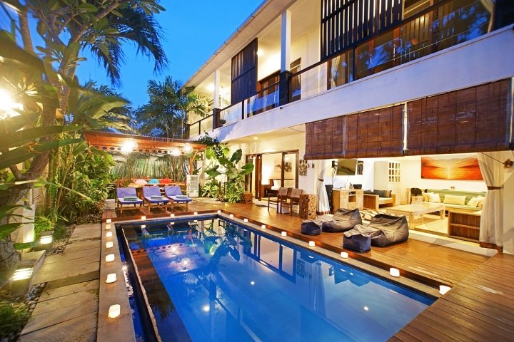 5 Schlafzimmer Villa in Seminyak, Indonesia, Nr. 404754