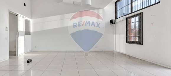 Imóvel comercial de 3 divisões em Pieve Emanuele, Italy N.º 265349 8