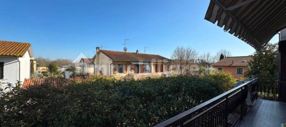 4 bedrooms Villa in Fucecchio, Italy No. 62339 23