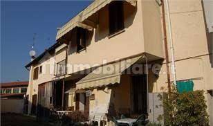 2 bedrooms Apartment in Castellanza, Italy No. 184864