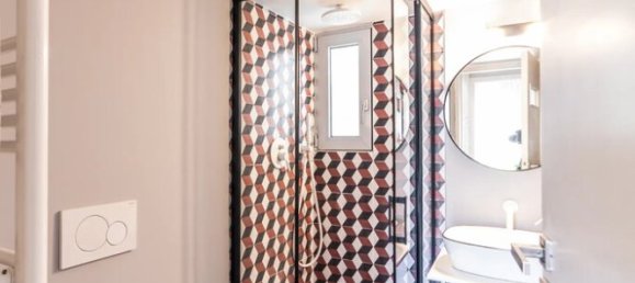 1 dormitorio apartamento en venta en Vouliagmeni, Vari-Voula-Vouliagmeni, East Attica, Attica, Greece № 57125 9