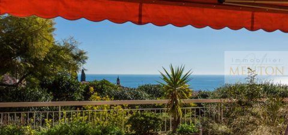 Studio in the Condo in Menton, France No. 14613