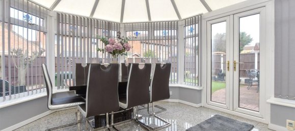 3 bedrooms House in Essex, United Kingdom No. 4059 5