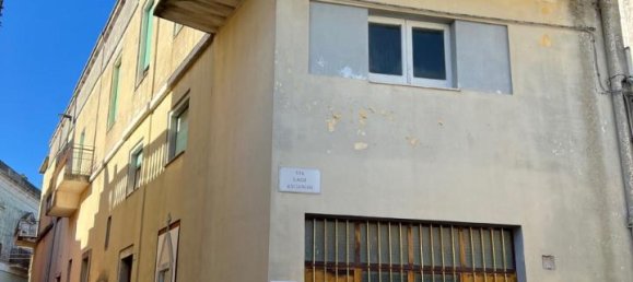 8-Zimmer Gebäude in Collepasso, Italy, Nr. 231049 3