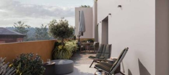 4 bedrooms Apartment in Bologna, Italy No. 215812 2