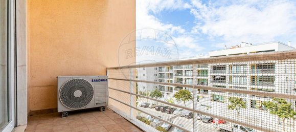 3 bedrooms Apartment in Cascais, Portugal No. 96068 9