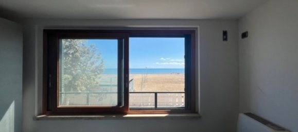 5 rooms Apartment in Anzio, Italy No. 48601 18