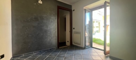 5 rooms Apartment in Anzio, Italy No. 48601 36