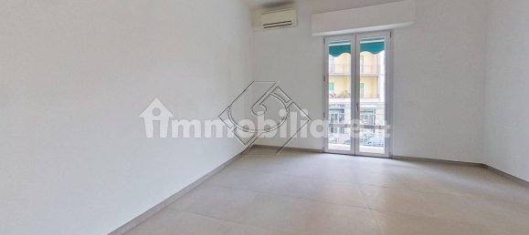 2 bedrooms Apartment in Florence, Italy No. 49530 16
