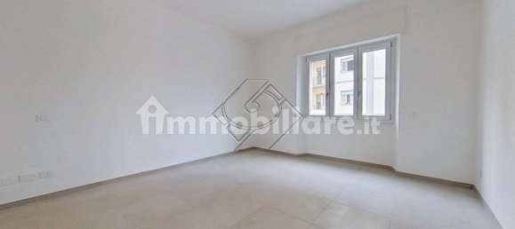 2 bedrooms Apartment in Florence, Italy No. 49530 5