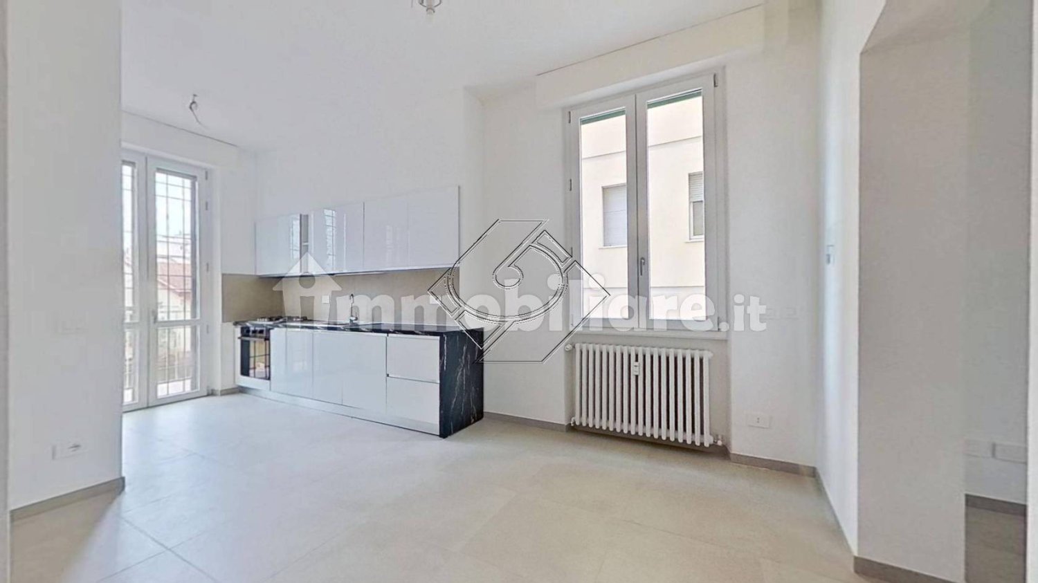 2 bedrooms Apartment in Florence, Italy No. 49530