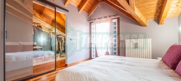 Villa de 3 habitaciónes en Origgio, Italy No. 175478 4