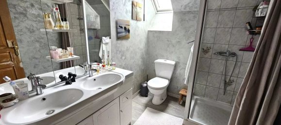 Casa de 4 dormitorios en Gemigny, France No. 235455 7