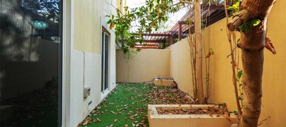 5 Schlafzimmer Villa in Al Raha Gardens, UAE, Nr. 19509 16