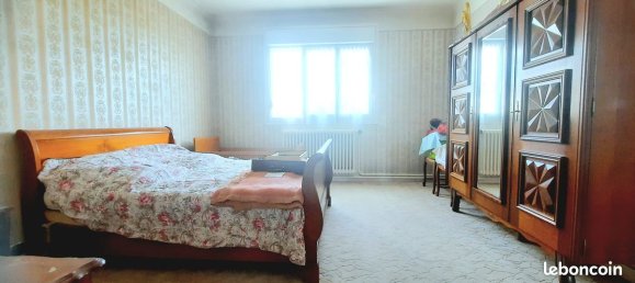 4 Schlafzimmer Haus in La Riche, France, Nr. 262460 8
