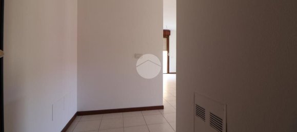 2 rooms Apartment in Mantua, Italy No. 248067 5