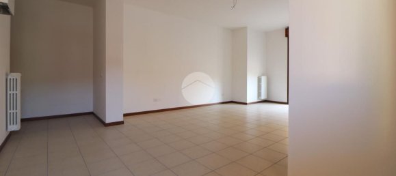 2 rooms Apartment in Mantua, Italy No. 248067 4