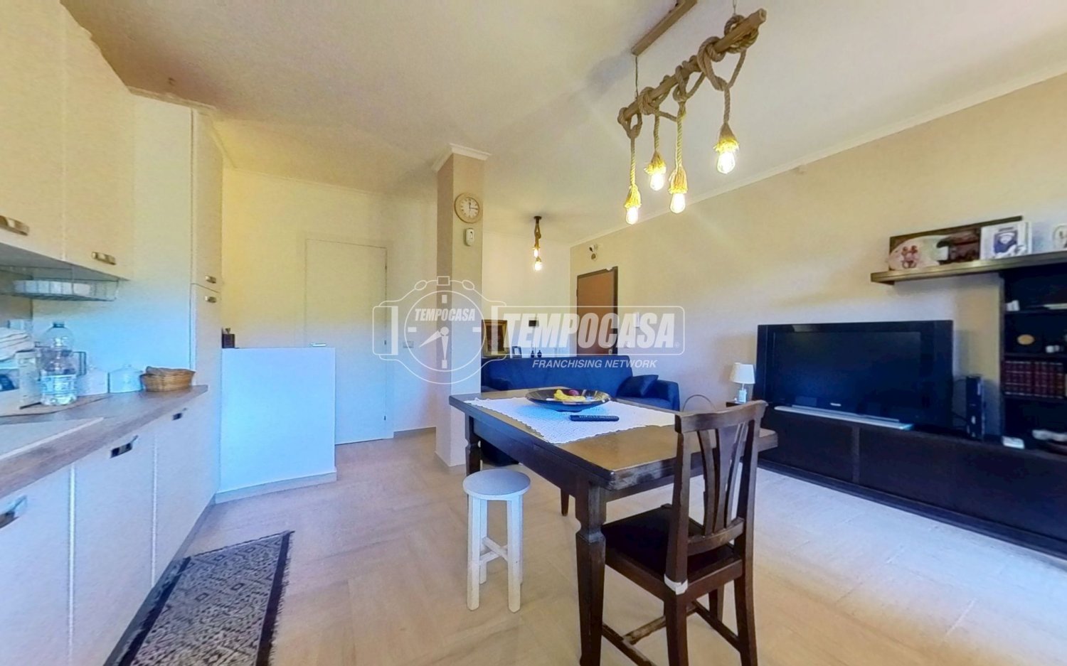Apartamento de 2 dormitorios en Rome, Italy No. 372839